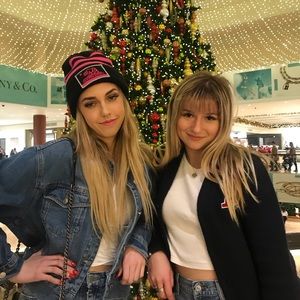 Meet your Posher, Savannah